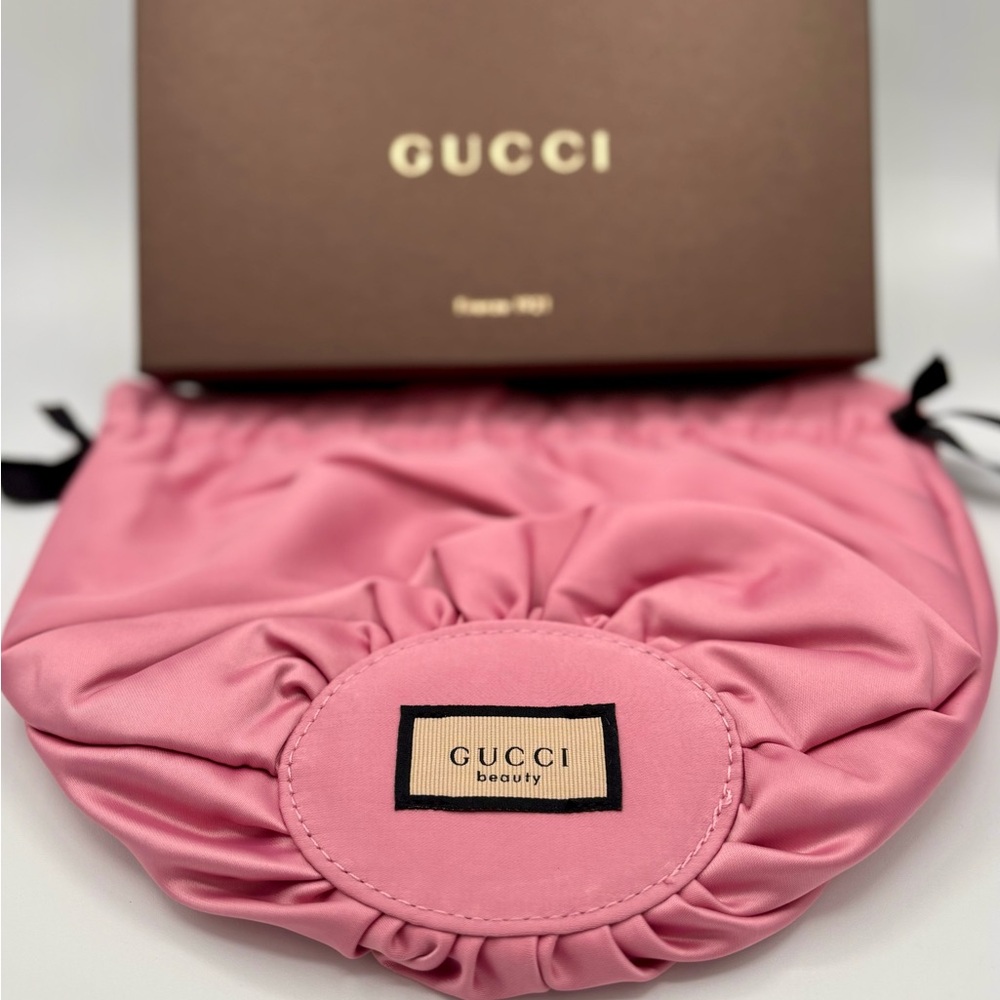Gucci Flora Cosmetics Pouch